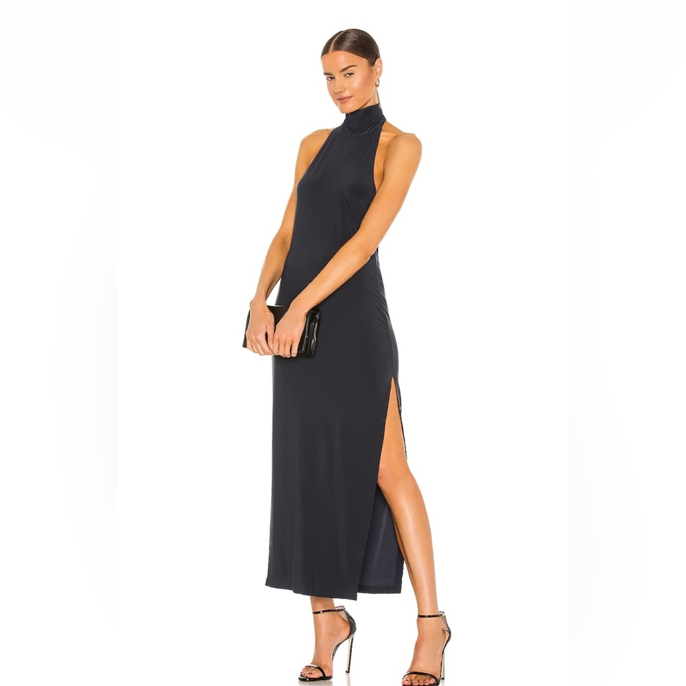 Elegant Black Sleeveless Dress